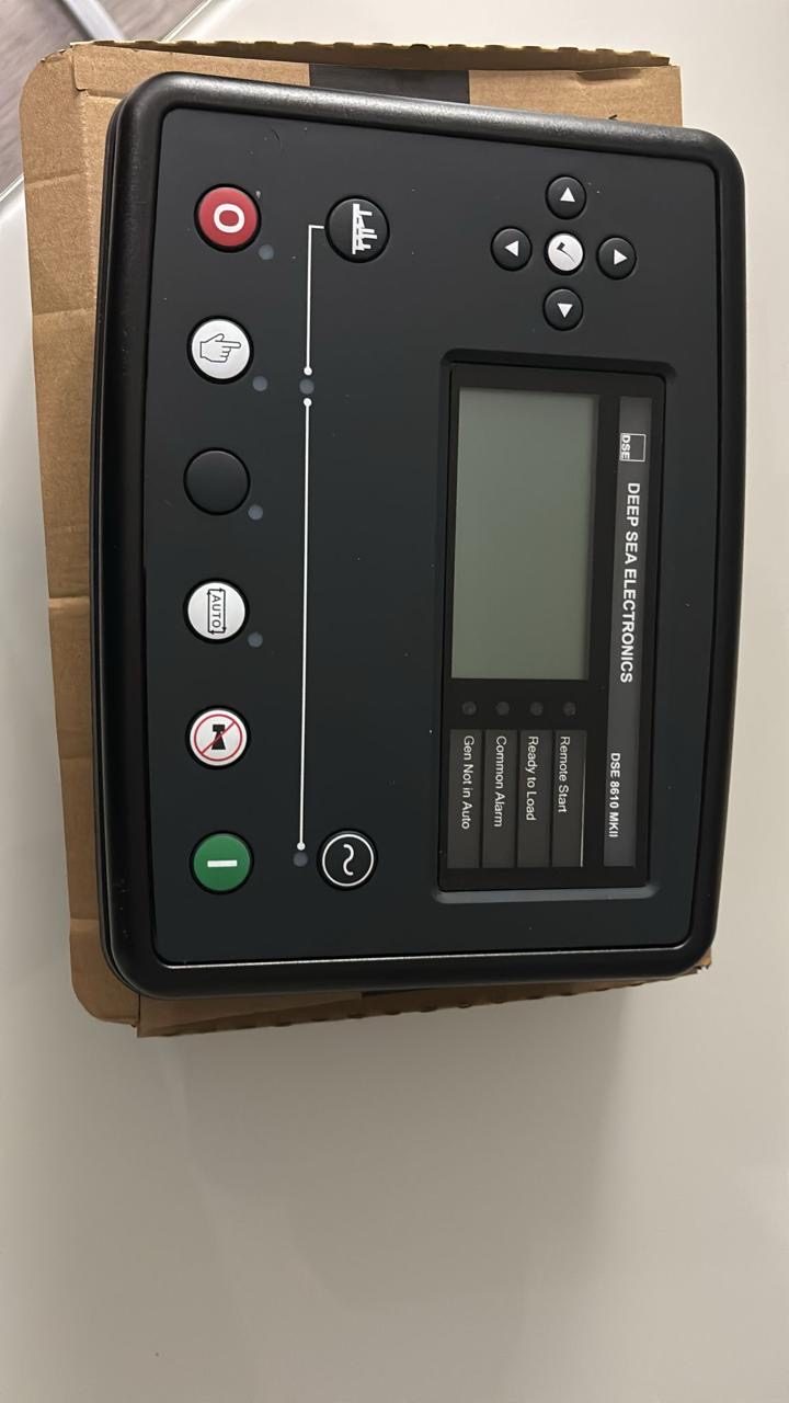 Controller γεννήτριας Deep Sea Electronics DSE 8610 MKII, καινούριος και έτοιμος για αντικατάσταση onboard